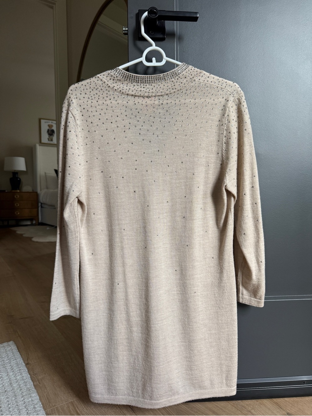 Tory Burch, beige rhinestone tunic size large - Picture 5 of 6